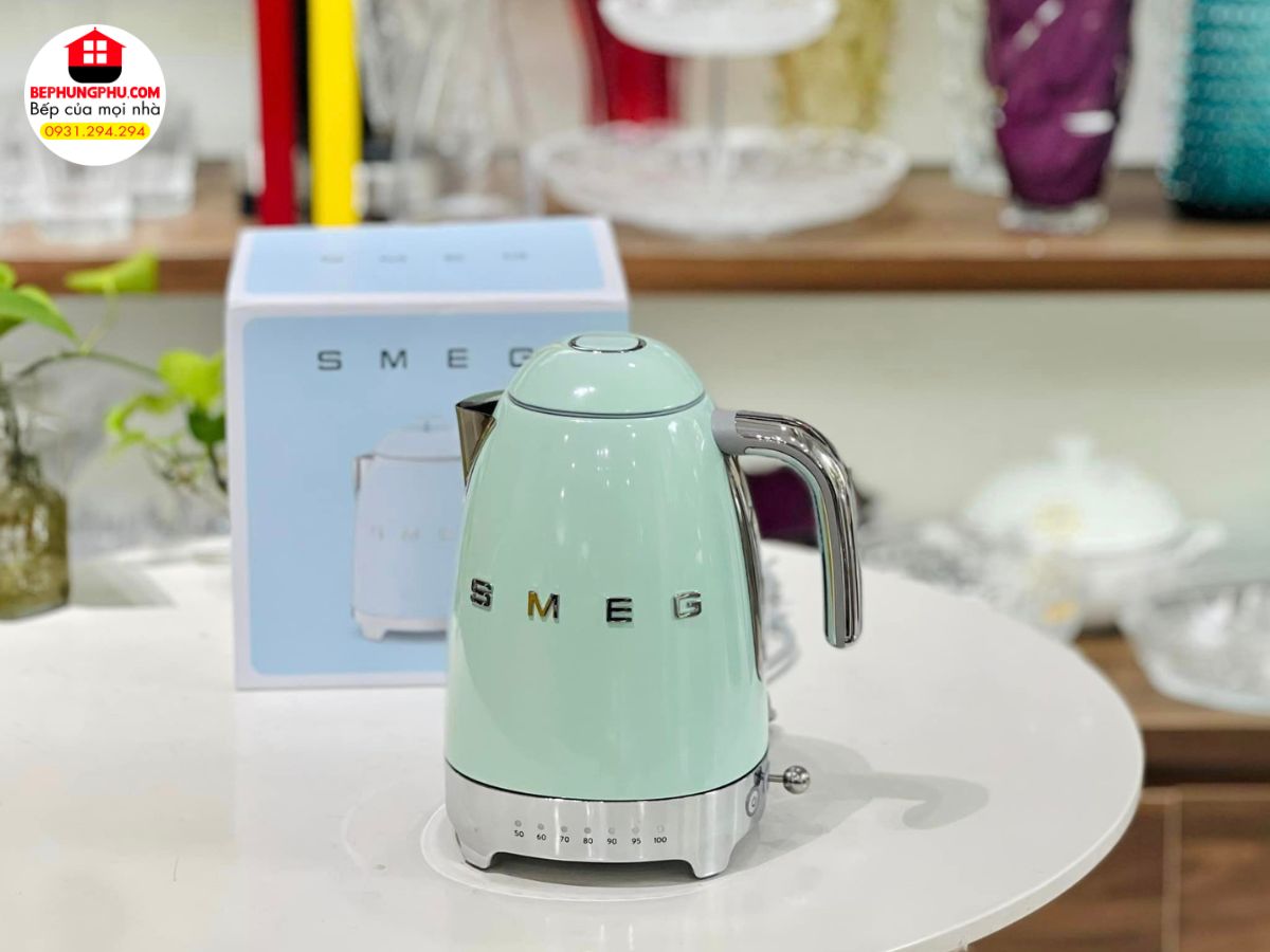 ấm đun nước siêu tốc smeg klf04pgeu