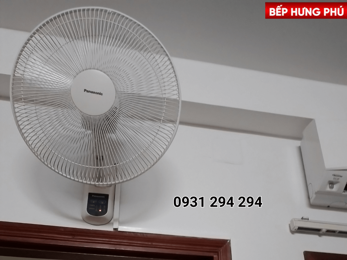 quạt treo tường Panasonic F-409MG