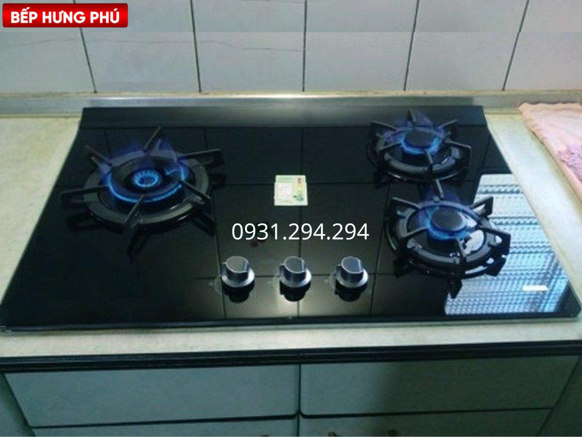 Bếp gas Sakura G2932AG