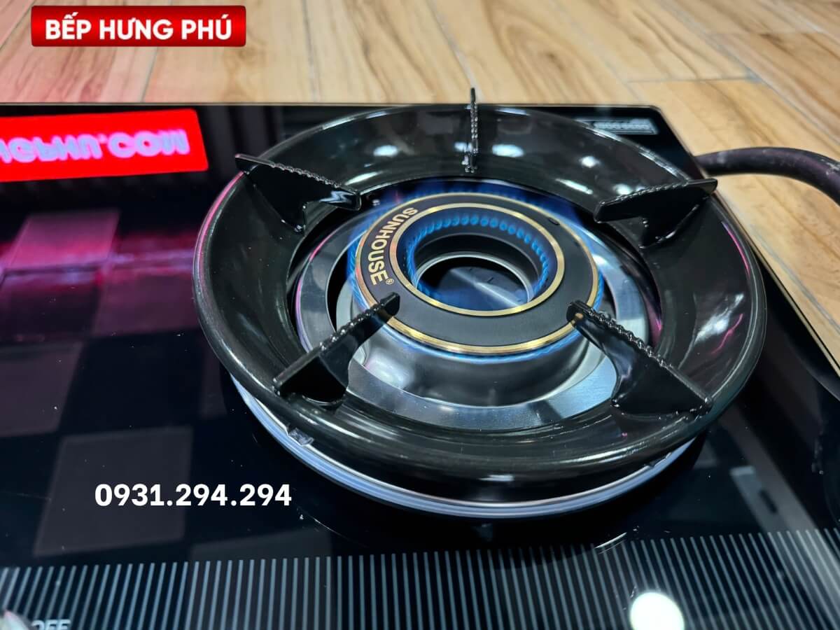 Bếp gas Sunhouse SHB61030-V
