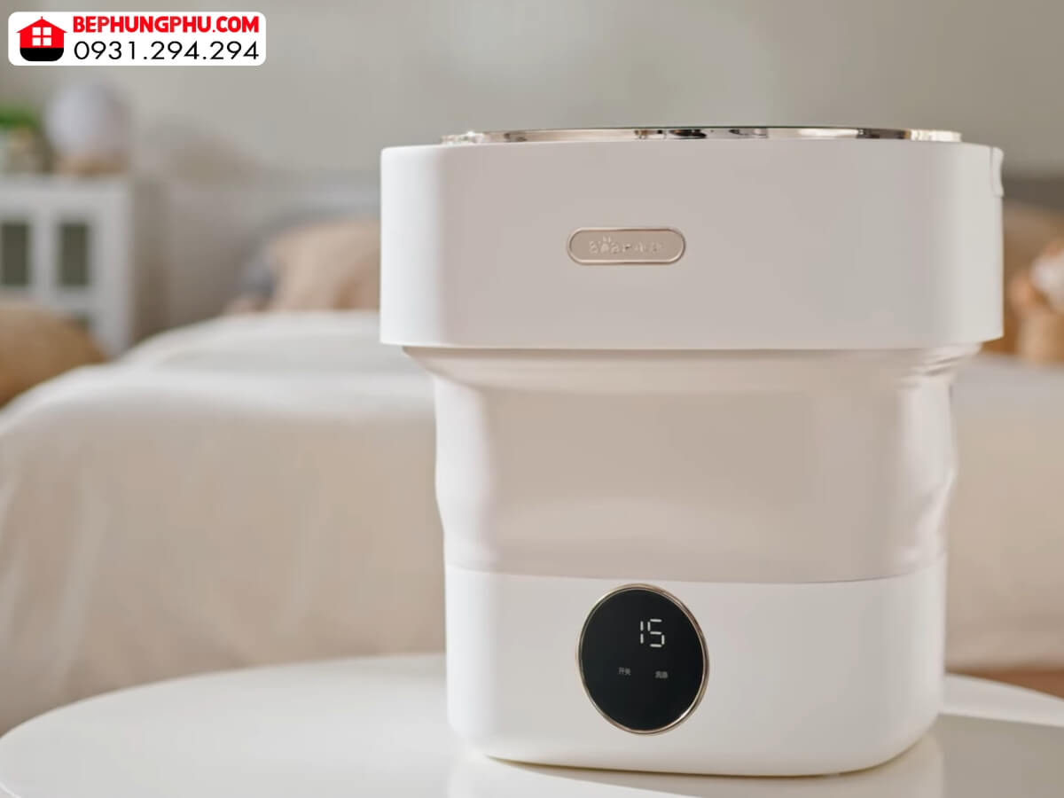 Máy giặt mini Bear XYJ-B05E5 có dung tích 8.5 lít có thể giặt nhiều đồ cùng lúc