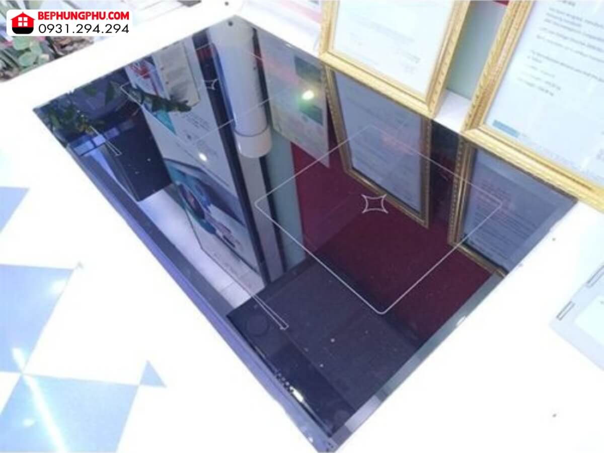 Bếp từ Rovigo FR726