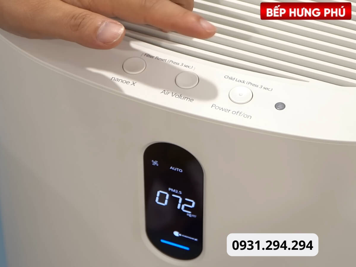 máy lọc không khí panasonic f-pxu70a