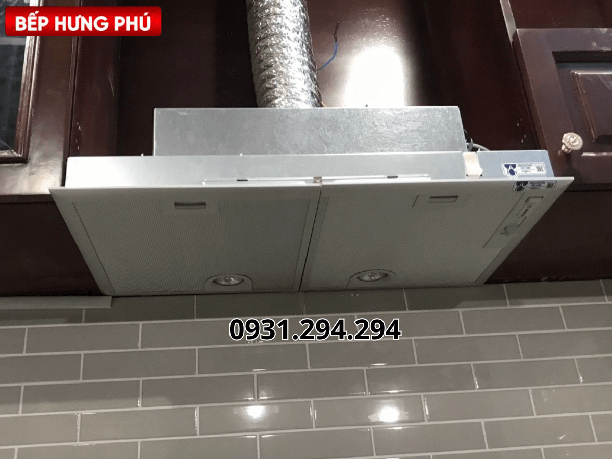 máy hút mùi Bosch DHL755BL