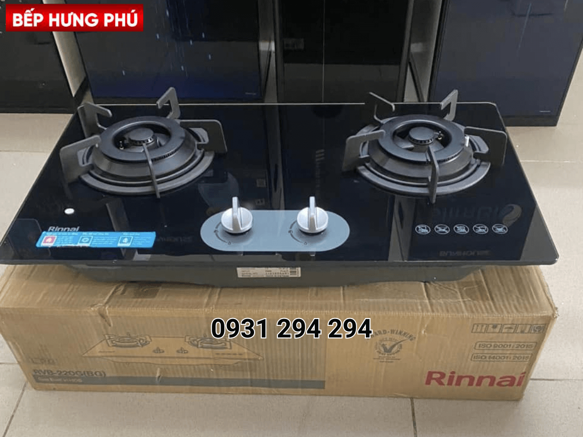 bếp gas âm Rinnai RVB-220G(BG) tại showroom