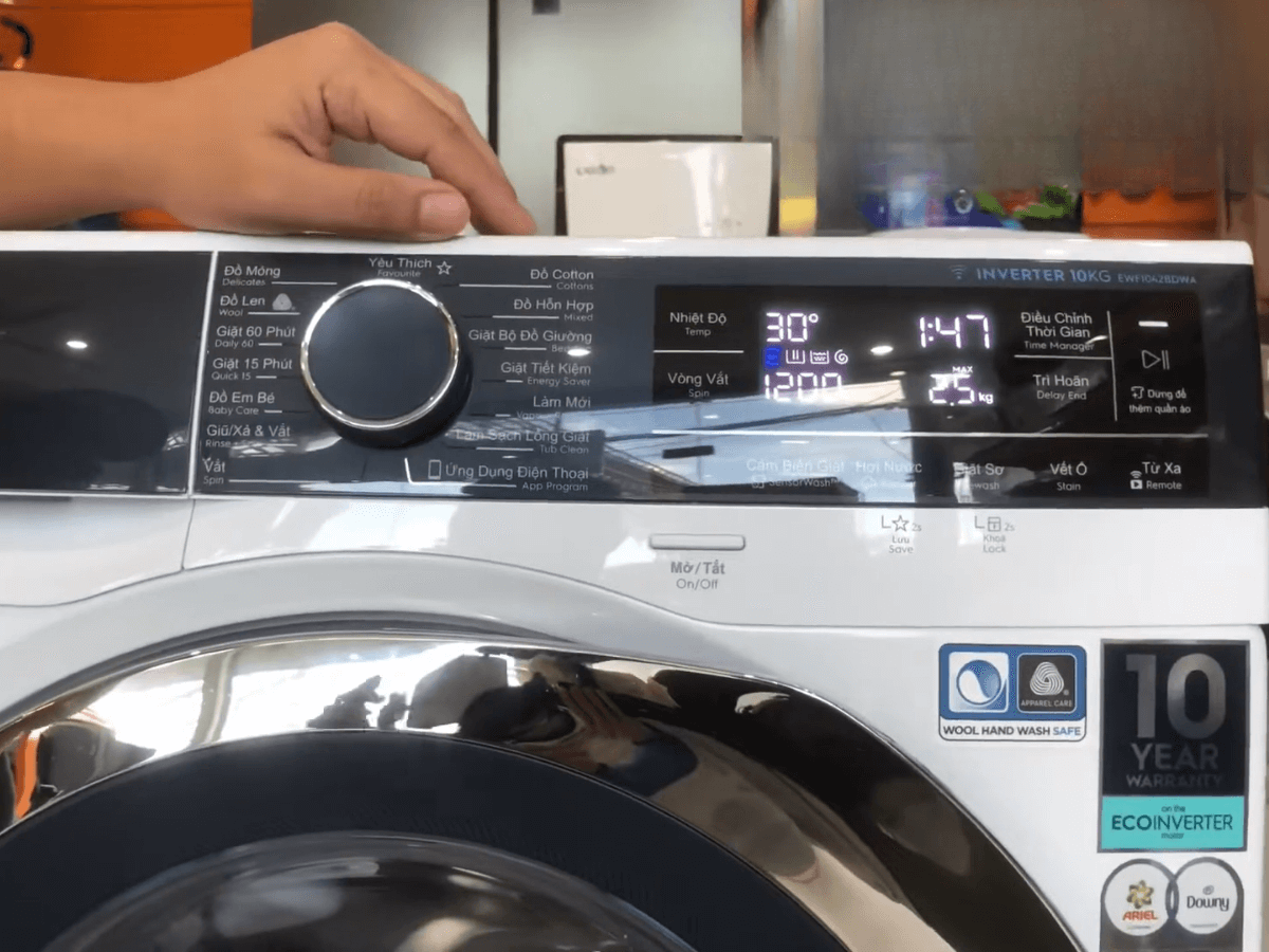 Máy giặt Electrolux EWF1042BDWA (10kg)