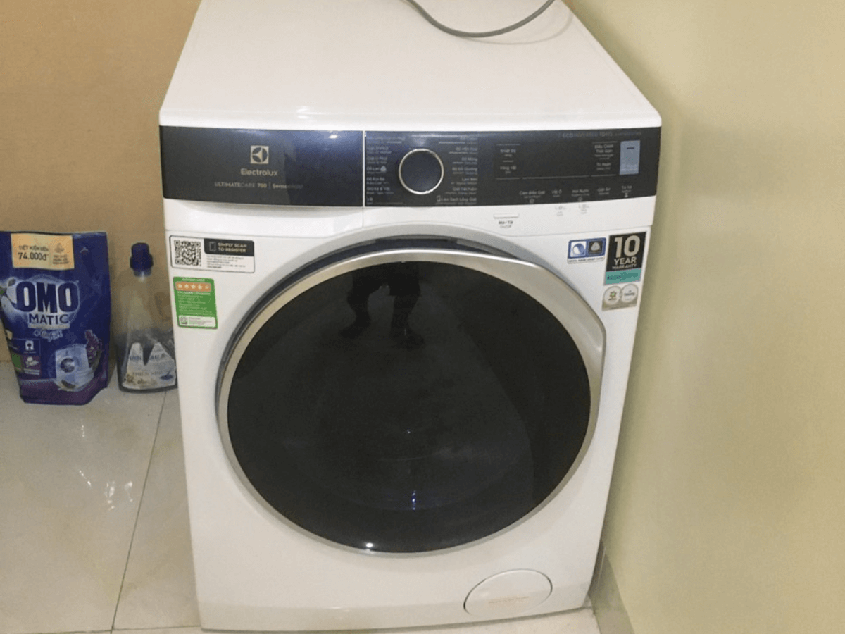 Máy giặt Electrolux EWF1042Q7WB (10kg)