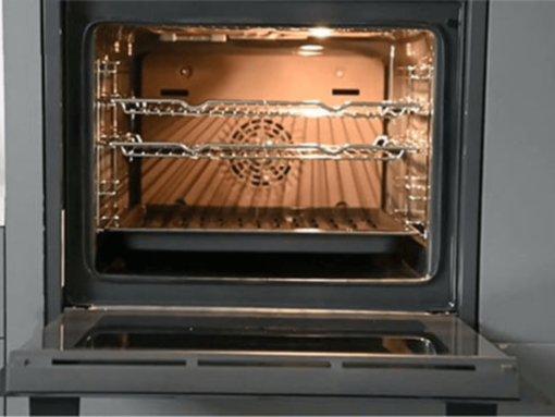 Đèn Halogen chiếu sáng bên trong khoang lò