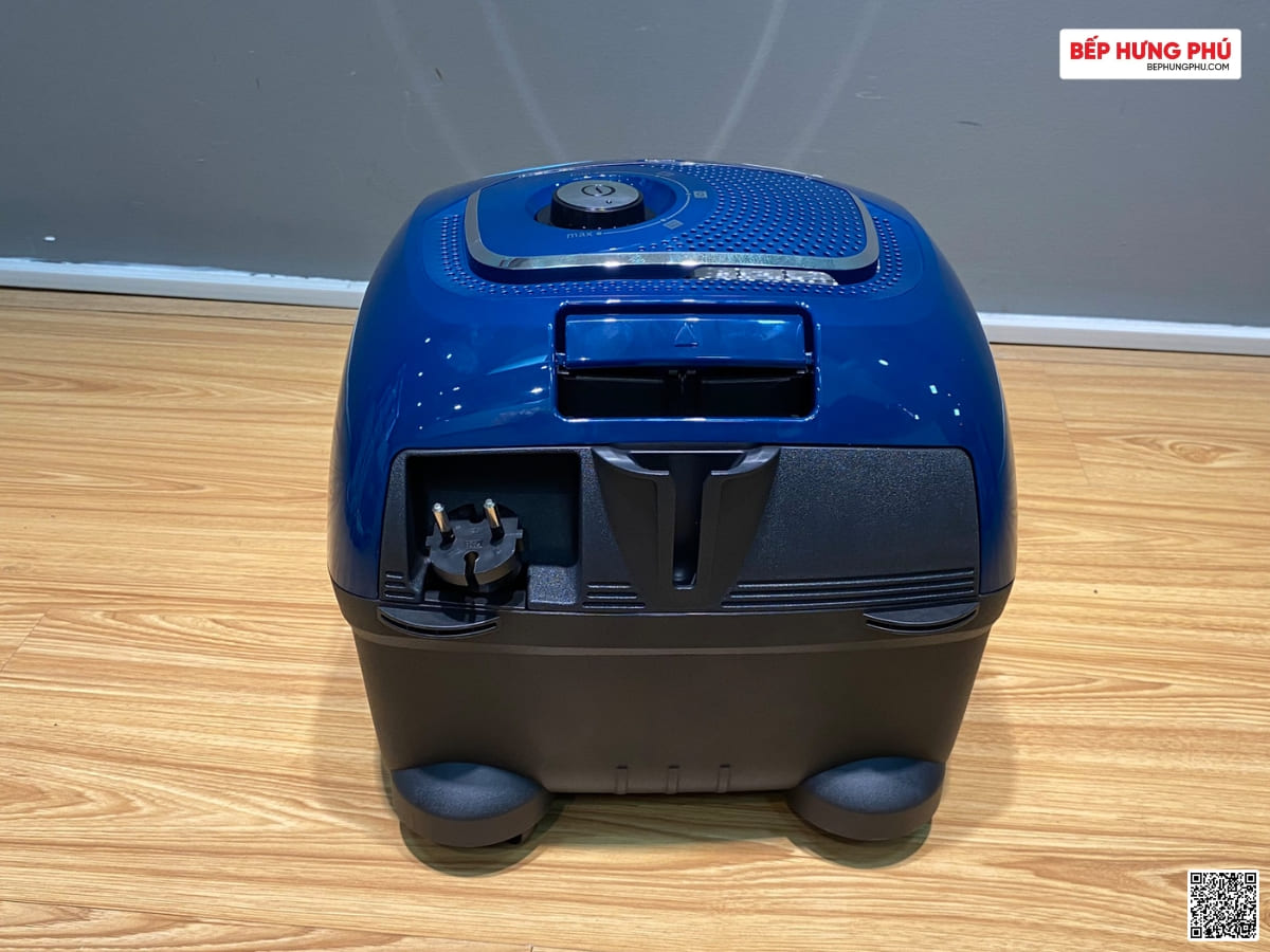 máy hút bụi bosch bgls42035