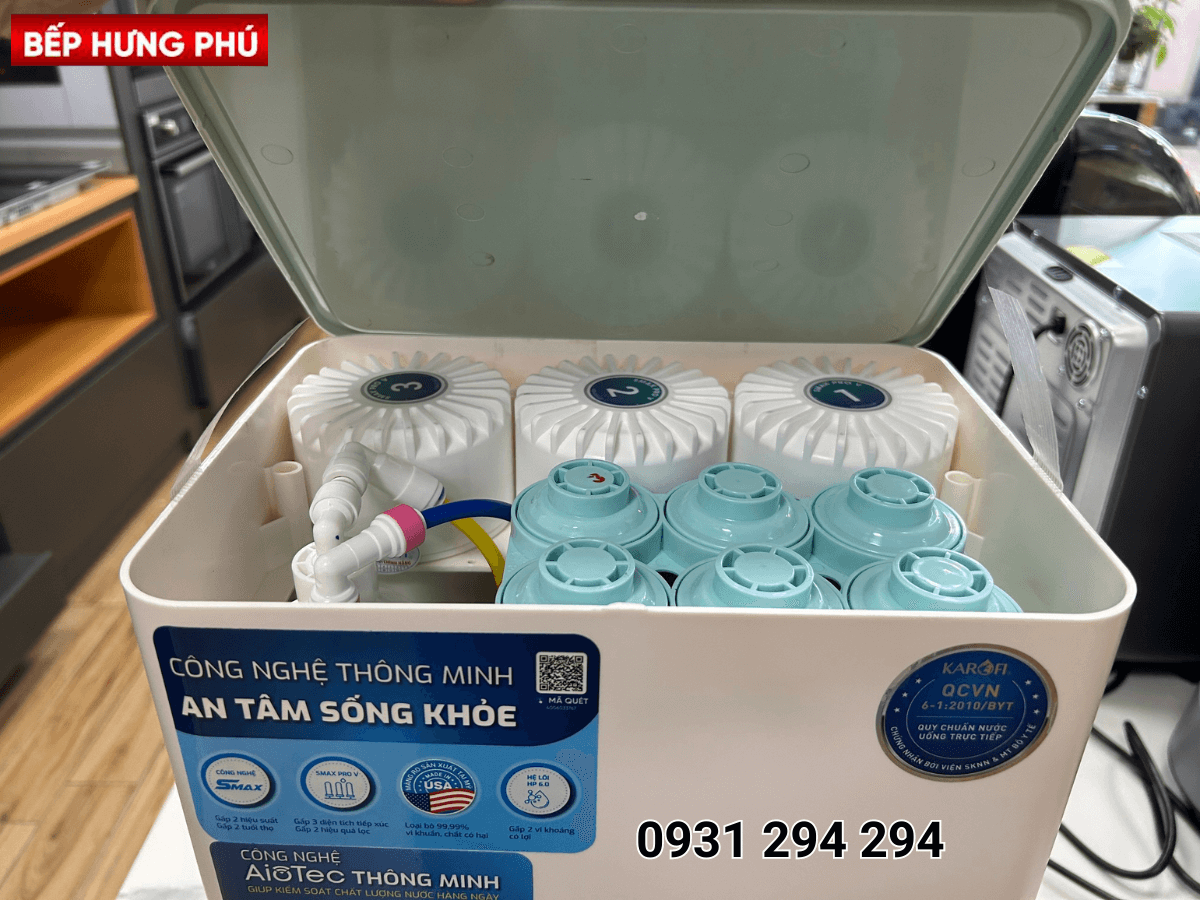 máy lọc nước Karofi KAQ-U98