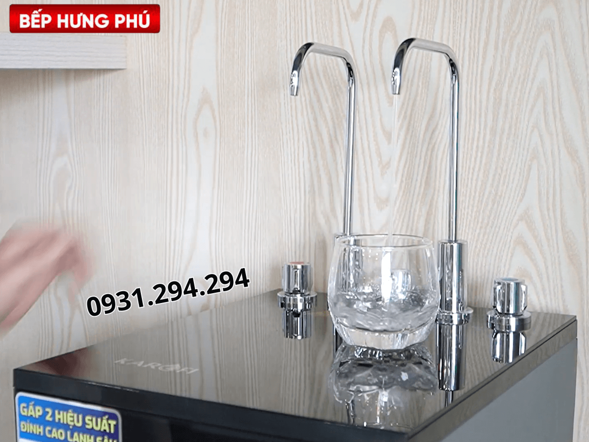 máy lọc nước Karofi KAD-D69
