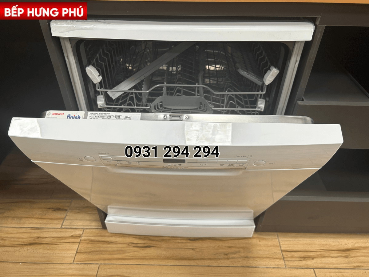 Bên trong máy rửa chén Bosch SGS2ITW11E