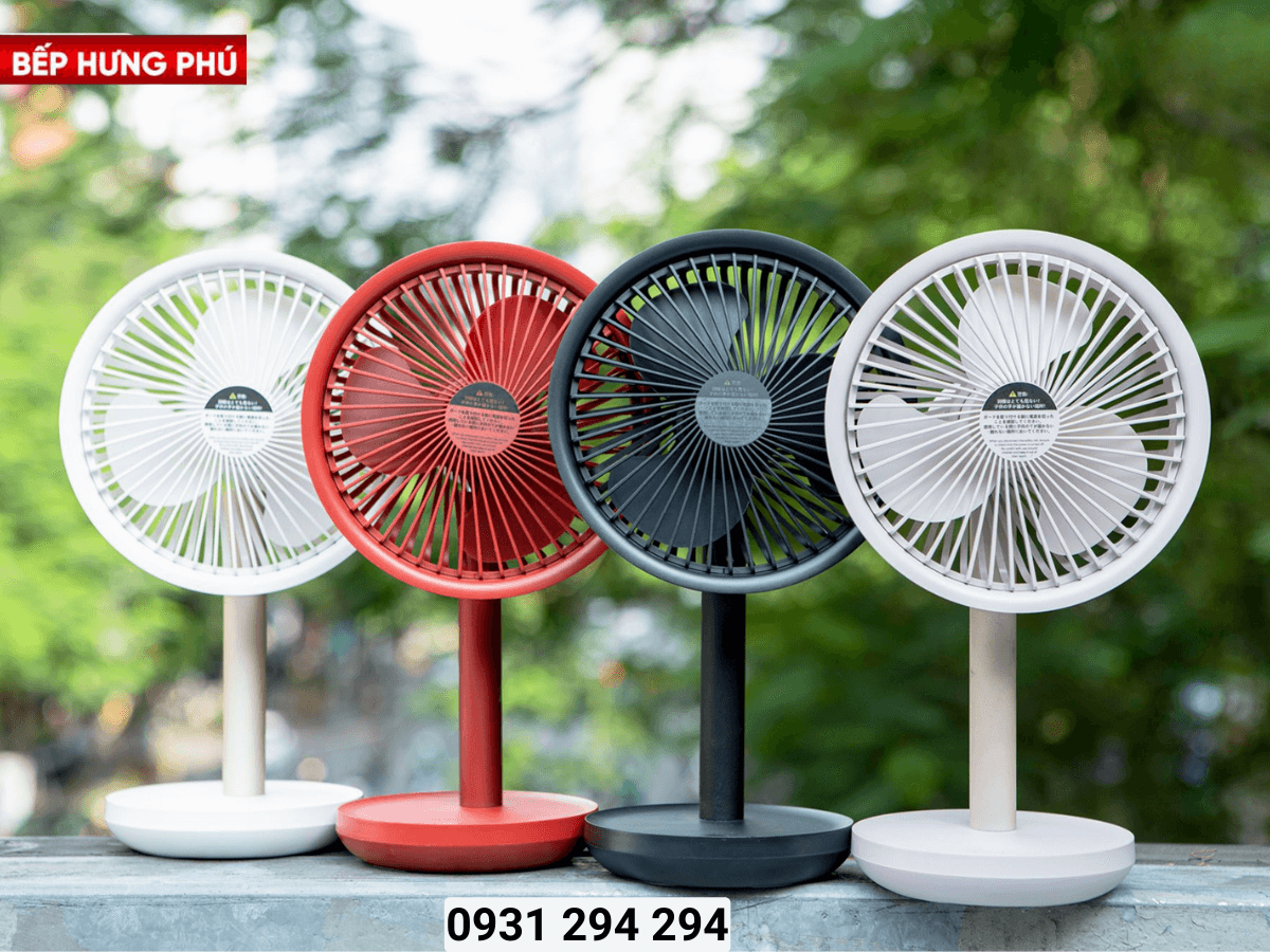 Quạt tích điện Mumuji F5 Plus có tất cả 4 phiên bản màu đen, trắng, hồng, đỏ