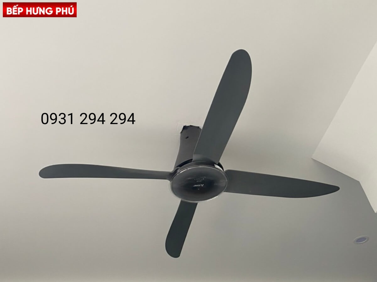 Quạt trần Mitsubishi C56-RA4 CY-GY lắp đặt tại nhà khách hàng