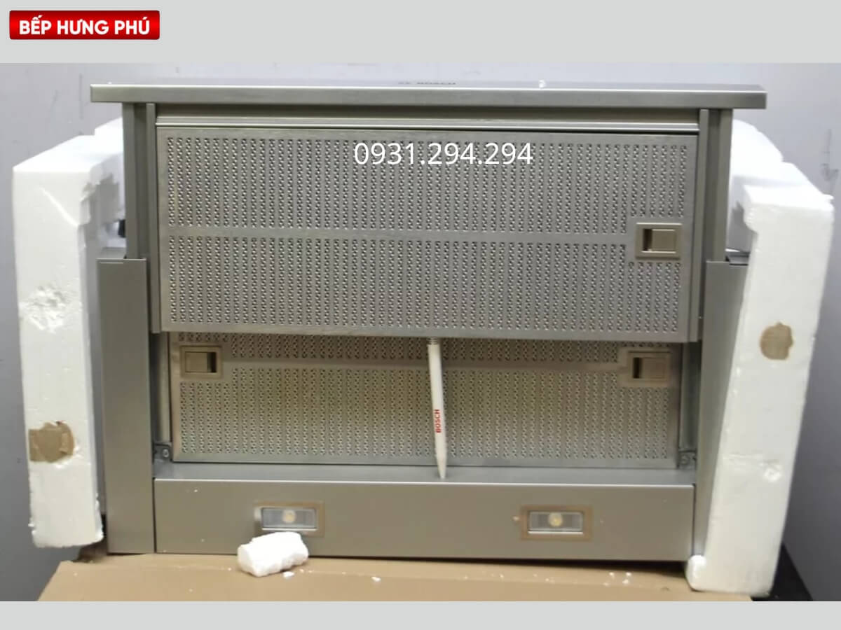 Máy hút mùi Bosch DFS067A51B