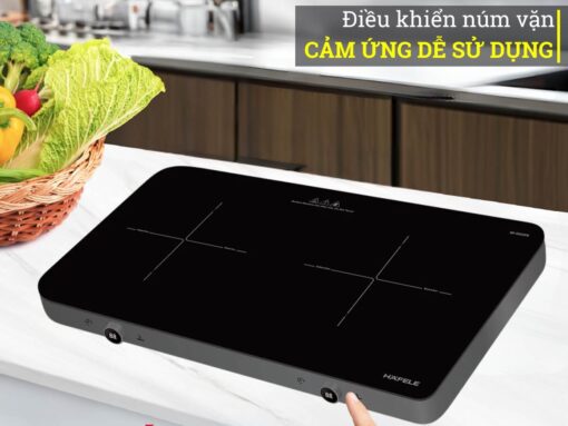 Điều khiển núm vặn và cảm ứng dễ sử dụng