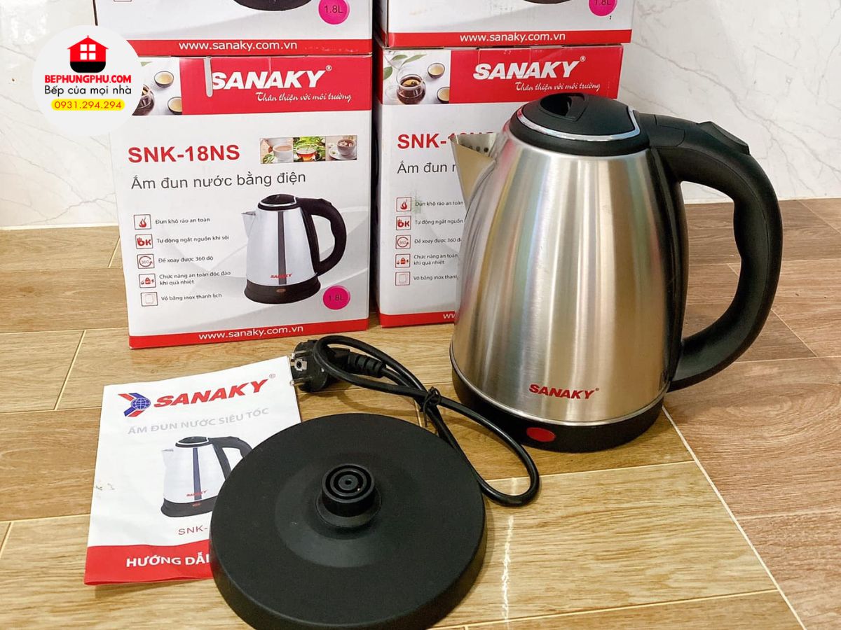ấm đun nước siêu tốc sanaky snk 18ns 