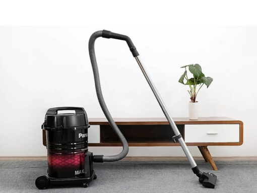 máy hút bụi công nghiệp panasonic mc-yl631rn46 Máy hút bụi công nghiệp Panasonic MC-YL631RN46 gọn nhẹ, di chuyển dễ dàng