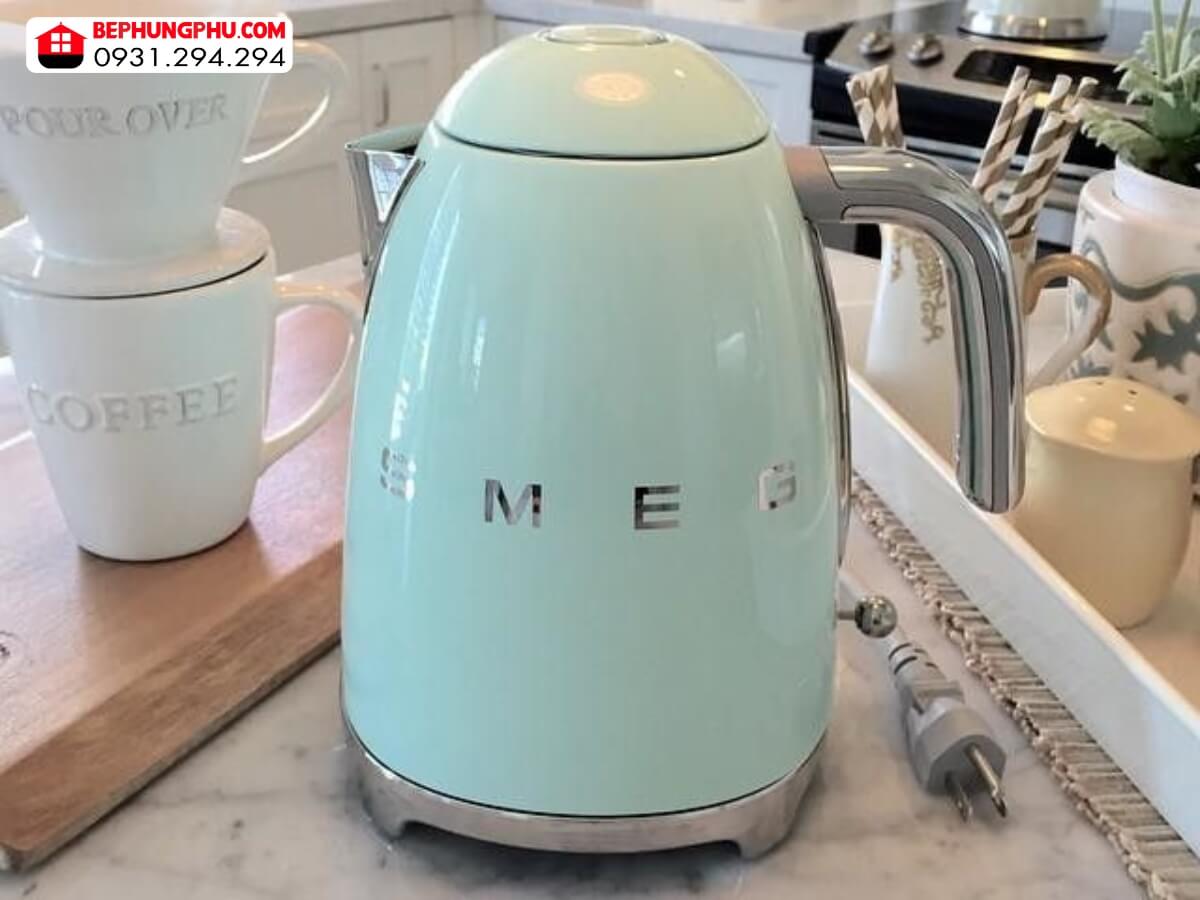 ấm siêu tốc smeg klf05pgeu