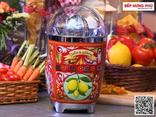 máy vắt cam smeg cjf01dgeu (6)