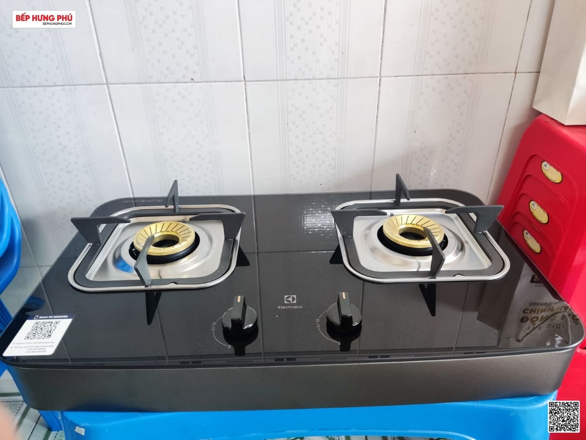 bếp gas electrolux etg7256gkr