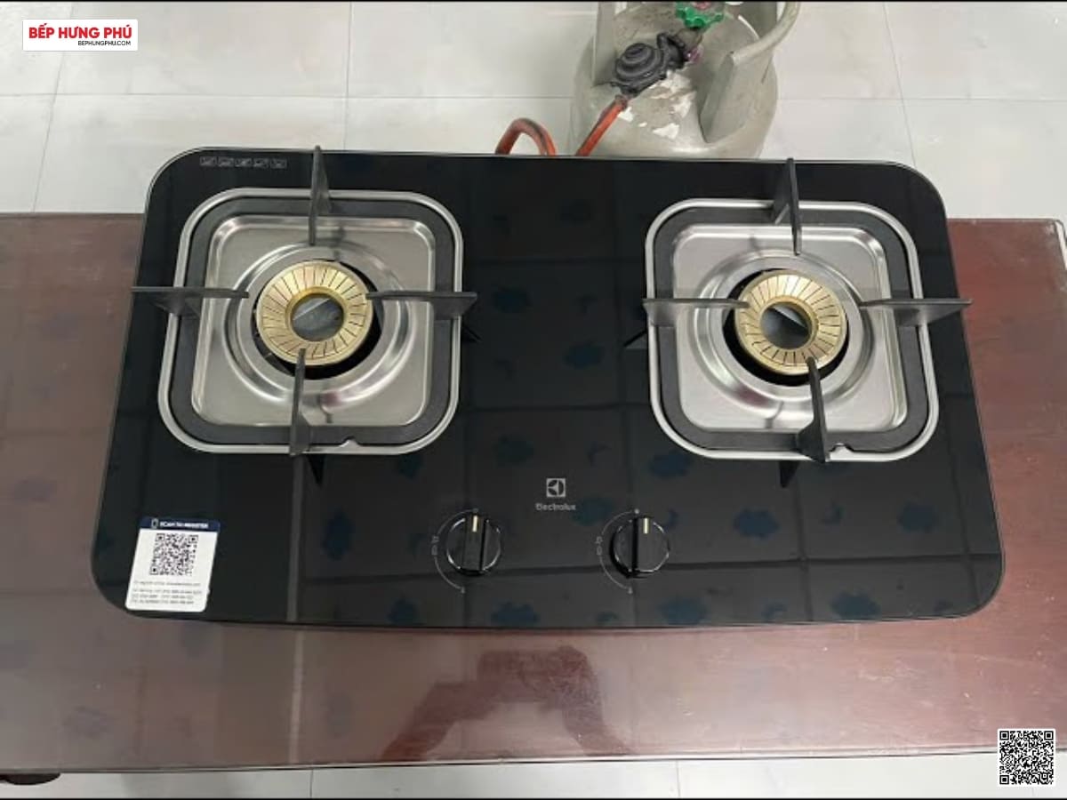 bếp gas electrolux etg7256gkr